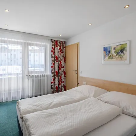 Nr 2 Haus Voglreiter קפרון